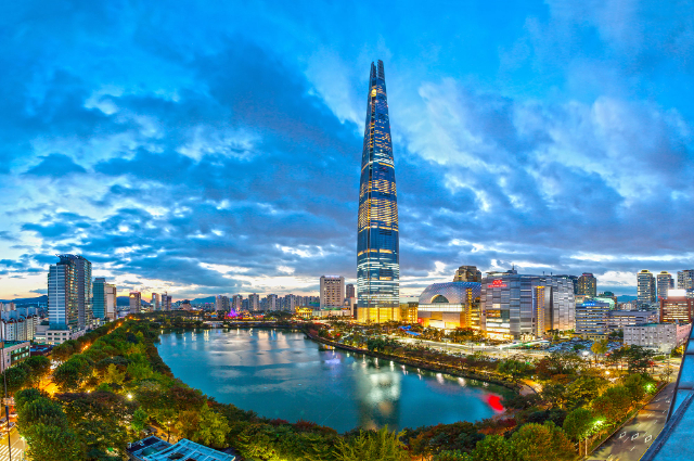 Tháp Lotte World - công trình kiến trúc nổi tiếng nhất của Hàn Quốc