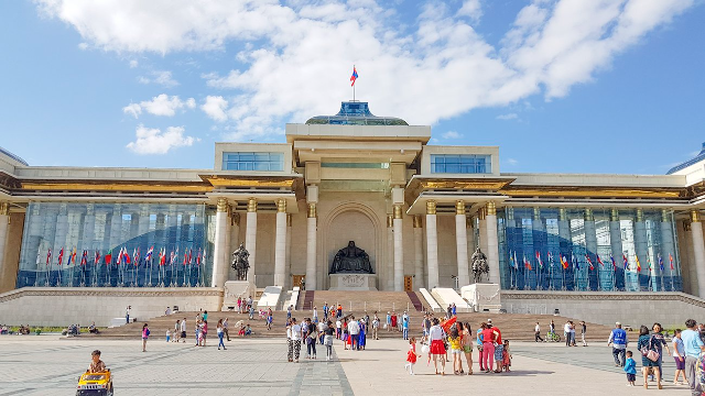 Bức tranh toàn cảnh Quảng trường Sukhbaatar 