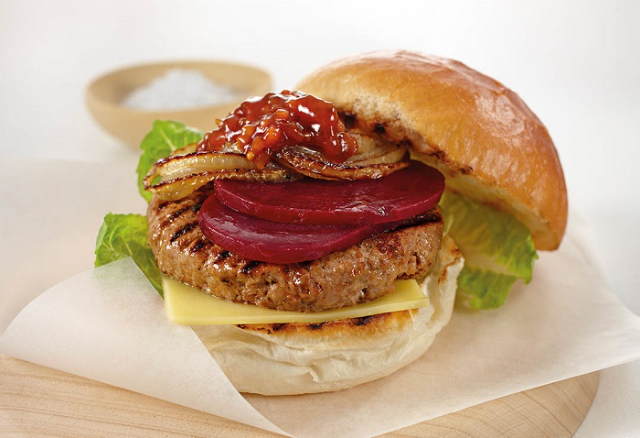 Chiếc Hamburger củ dền thơm ngon nổi tiếng của Úc