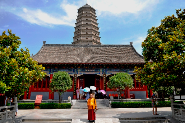 Tham quan Bảo tháp Văn Miếu tại Trung Quốc