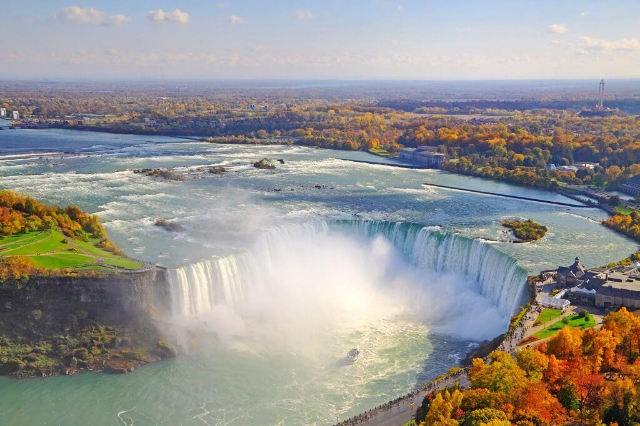 Chiêm ngưỡng vẻ đẹp hùng vĩ của thác Niagara