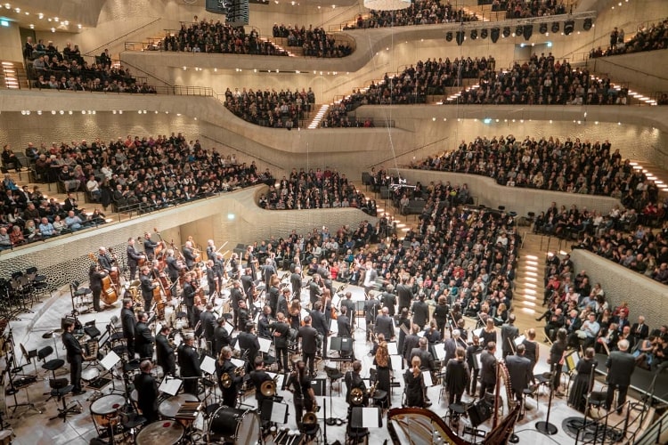 Phòng hòa nhạc Berlin Philharmonic nổi tiếng của Berlin